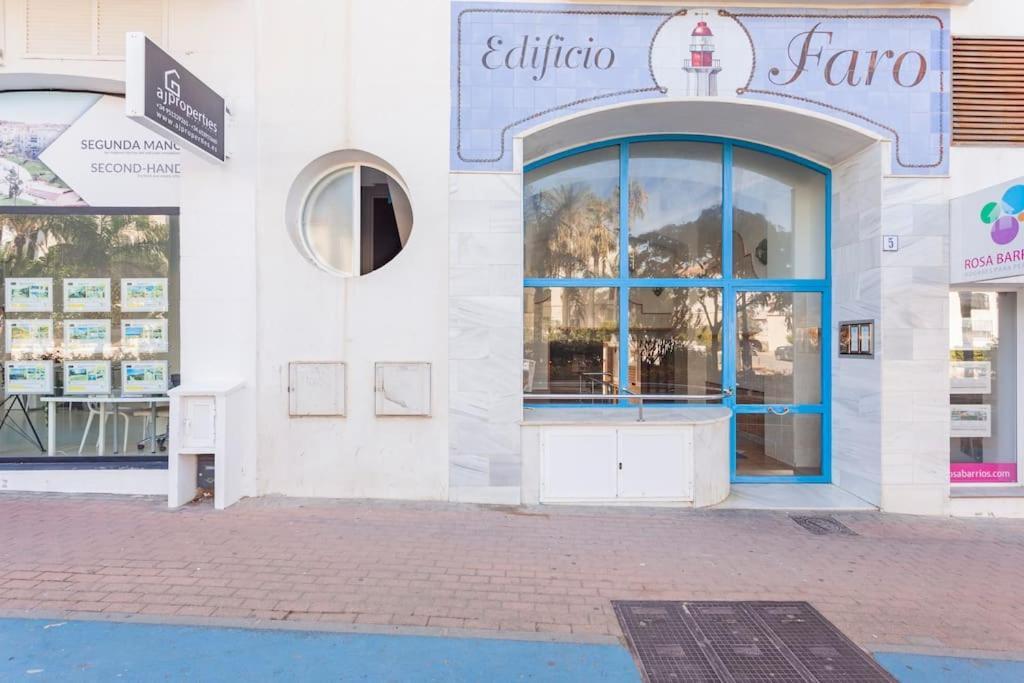 Faro Puerto Estepona Ngoại thất bức ảnh